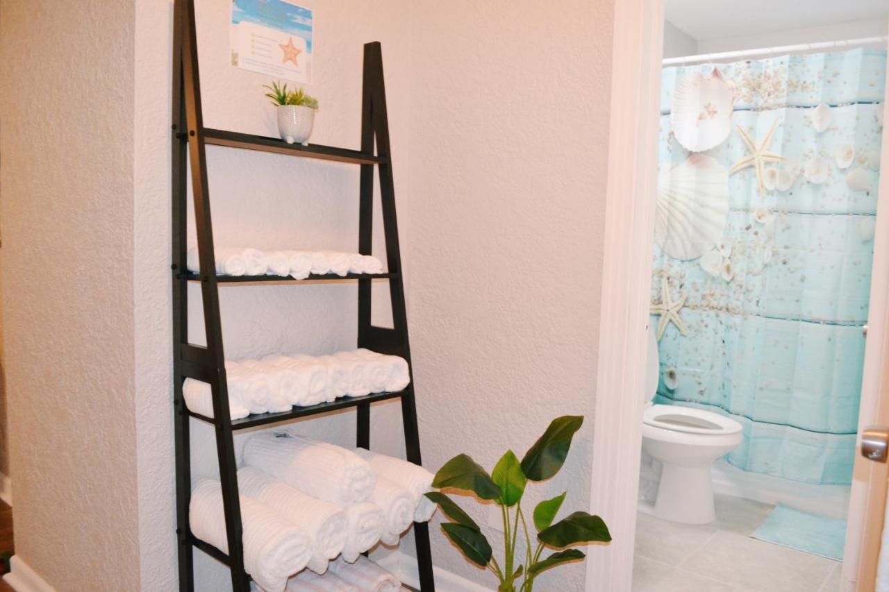 Forever Summer - Entire House! With King Bed! クリアウォーター エクステリア 写真